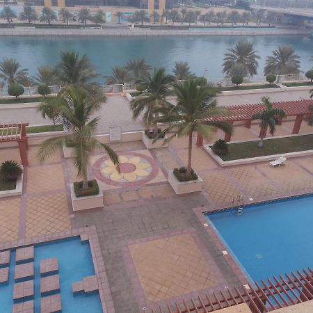 شقة مارينا البيلسان - عائلات فقط Lägenhet King Abdullah Economic City Exteriör bild